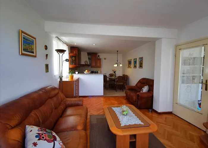 Lidija Apartament Novi Vinodolski