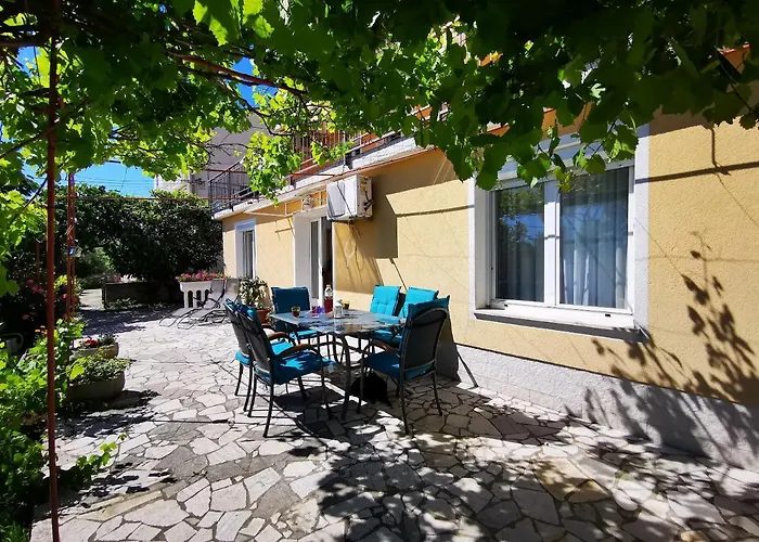 Lidija Apartament *
