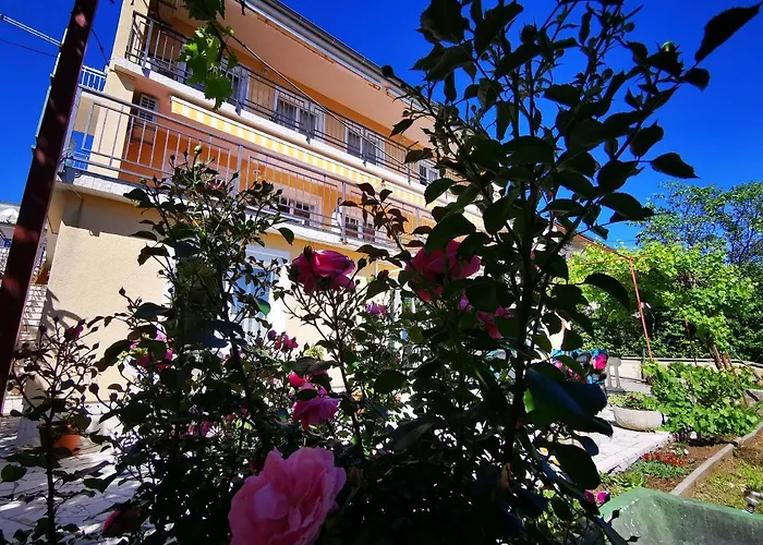 Apartment Lidija *