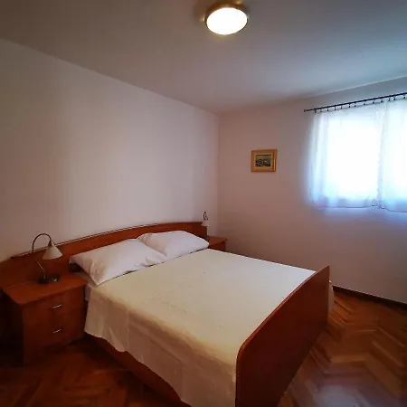 Lidija * Novi Vinodolski