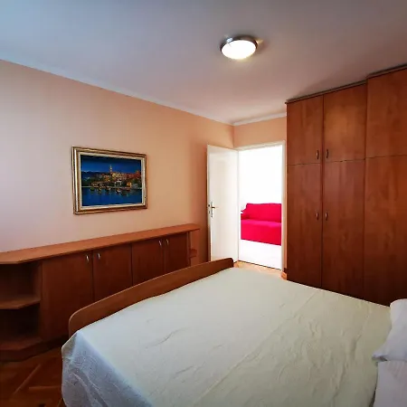 Lidija Apartment