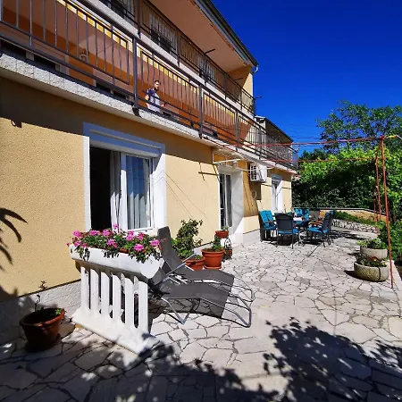 Lidija Apartment