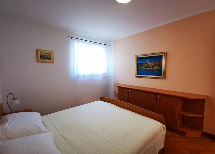 Lidija Apartman *